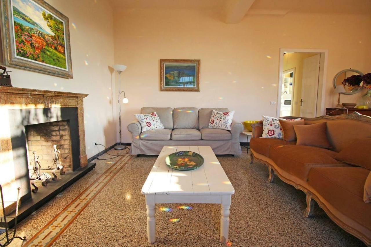 Villa Mesco Леванто Экстерьер фото